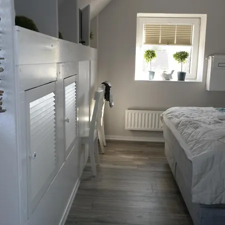 Kuhn Gbr - Whg 5 - Unner De Dack